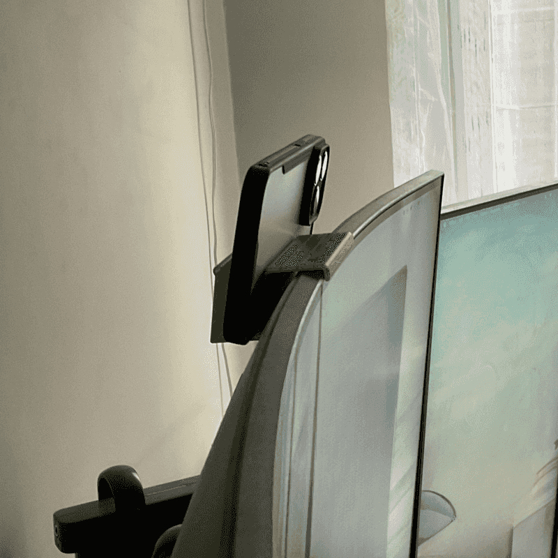 Monitor Top Phone Mount Holder - مراجعة Webcam Stand Clip وسعره